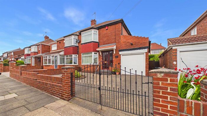 2 Bedroom Semi Detached House For Sale In Glenleigh Drive, Grindon, Sunderland, SR4