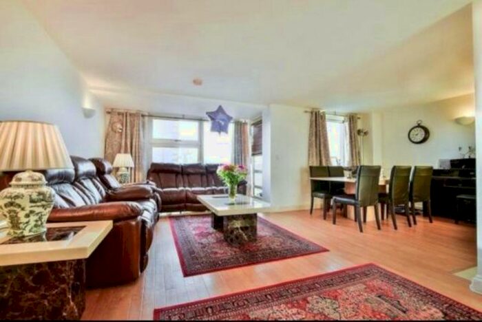 2 Bedroom Property To Rent In Whitworth Street West, Manchester, M1