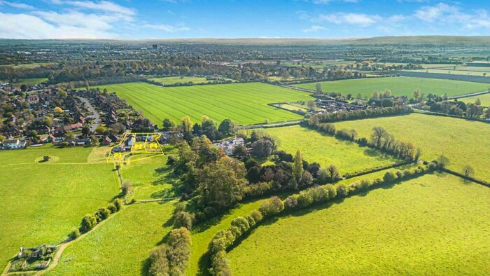 Detached House For Sale In Billy's House, Bishopstone Road, Stone, Buckinghamshire, HP17