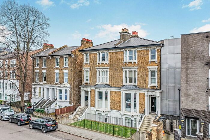 1 Bedroom Flat For Sale In Stockwell, London, SW4