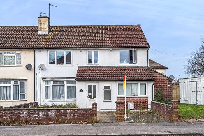 5 Bedroom Semi Detached House To Rent In Wood Farm Road, Headington, OX3