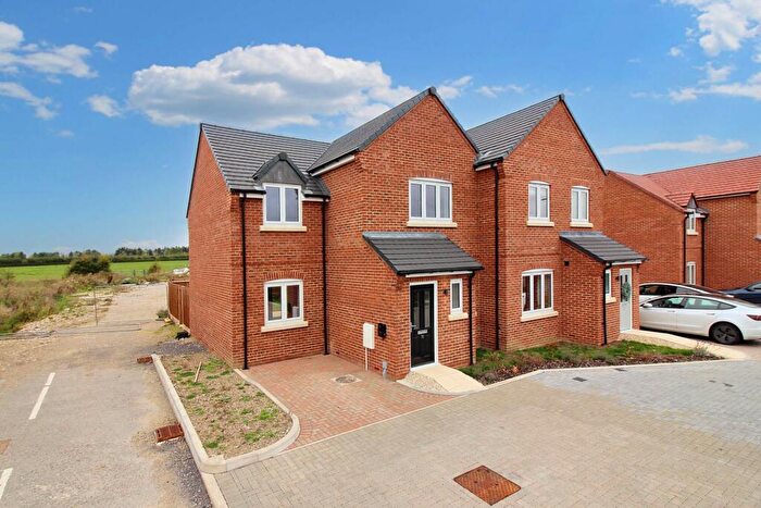 3 Bedroom Semi-Detached House For Sale In Station Road, Quainton, HP22