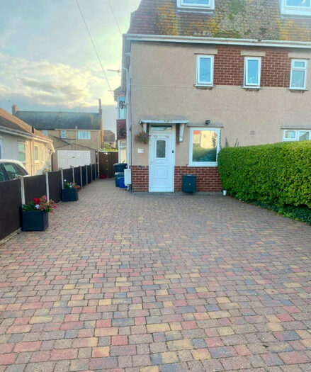 2 Bedroom Apartment To Rent In Penrhyn Isaf Road, Llandudno, LL30