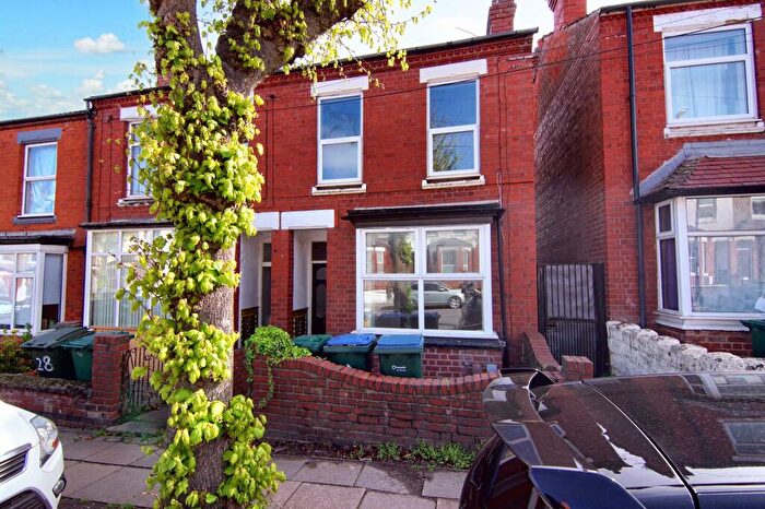 4 Bedroom End Of Terrace House For Sale In Queensland Avenue, Coventry, CV5
