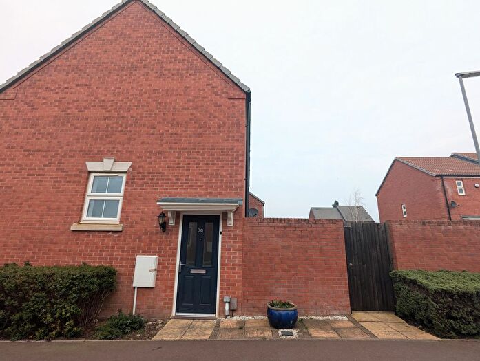 2 Bedroom Flat To Rent In Pryor Road, Kettering, NN15