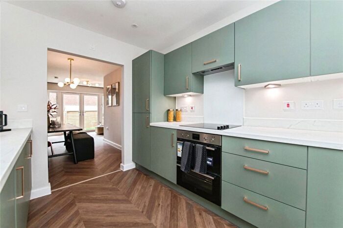 4 Bedroom End Terrace House For Sale In Prince Charles Road, Exeter, Devon, EX4