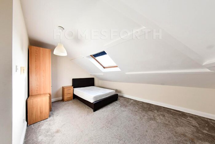 2 Bedroom Flat To Rent In Anson Road, Cricklewood, NW2