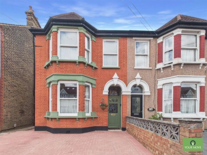 4 Bedroom Semi-Detached House For Sale In Heath Park Road, Heath Park, Romford, RM2