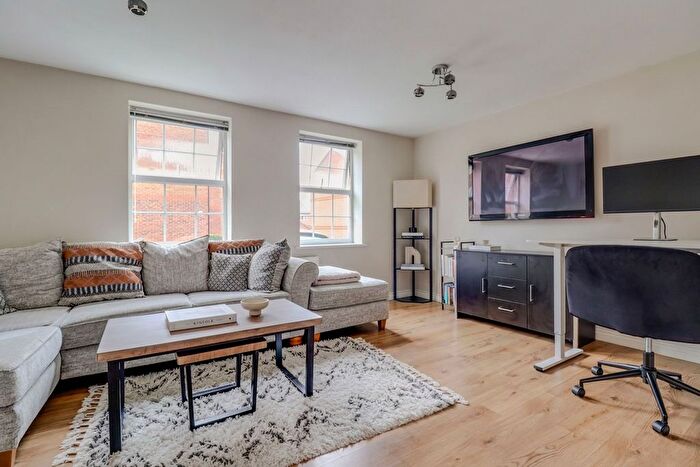 2 Bedroom Flat For Sale In Bradgate Close, Sileby, LE12