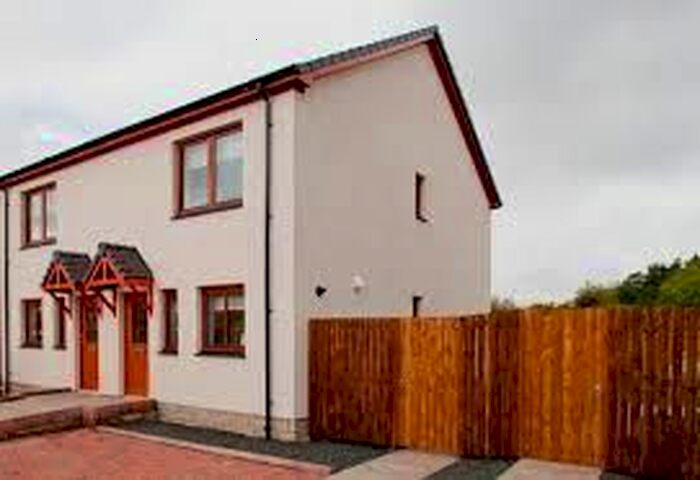3 Bedroom Semi-Detached House To Rent In Provost Mains, Abernethy, Perth, PH2