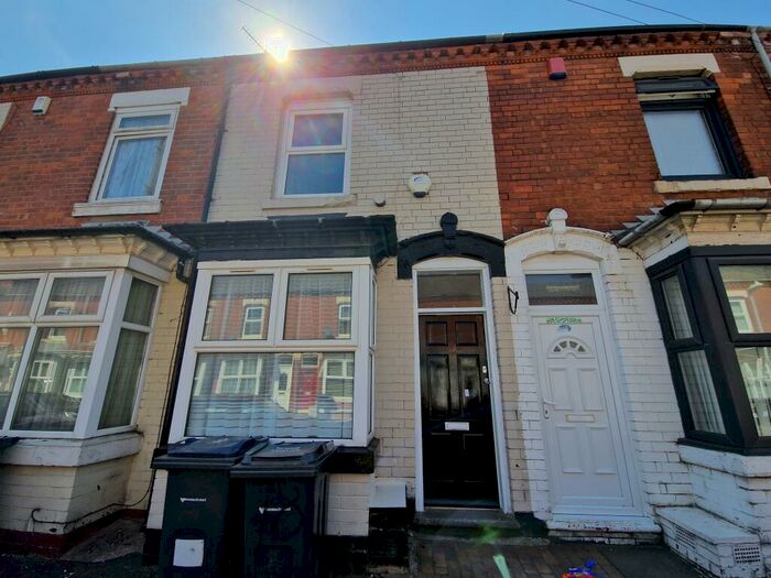2 Bedroom Terraced House To Rent In Wood Green Road, Birmingham, B18