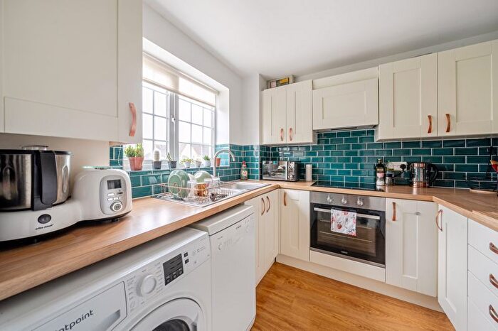 2 Bedroom Terraced House For Sale In Aspen Square, Oxford, OX4