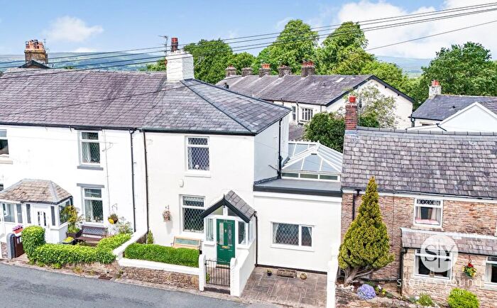 3 Bedroom Property For Sale In Ribchester Road, Clayton Le Dale, BB1