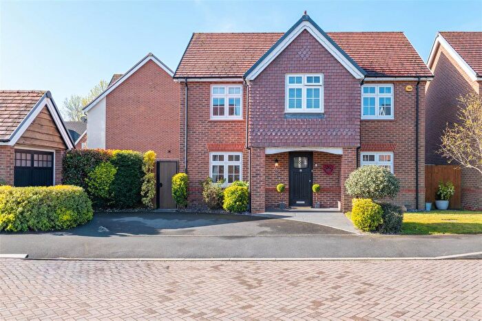 4 Bedroom Detached House For Sale In Austin Drive, Chorley, PR7