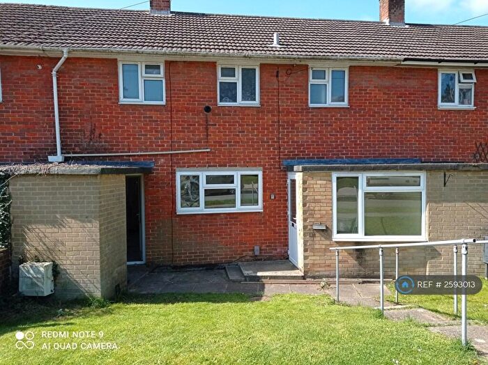4 Bedroom Terraced House To Rent In Atherfield Road, Southampton, SO16