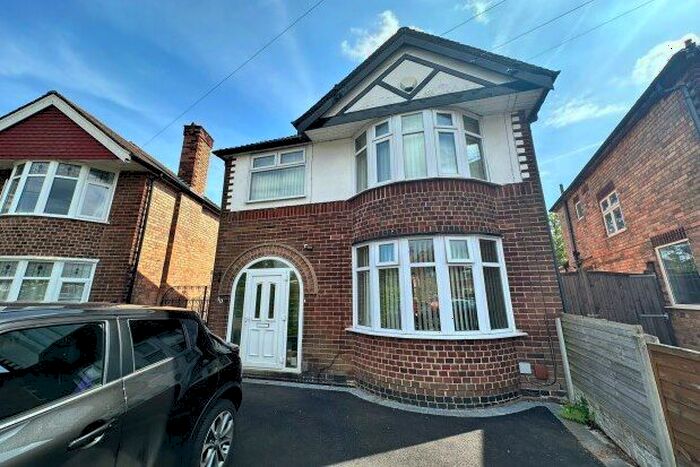 3 Bedroom Detached House To Rent In Kingswood Road, Nottingham, NG8