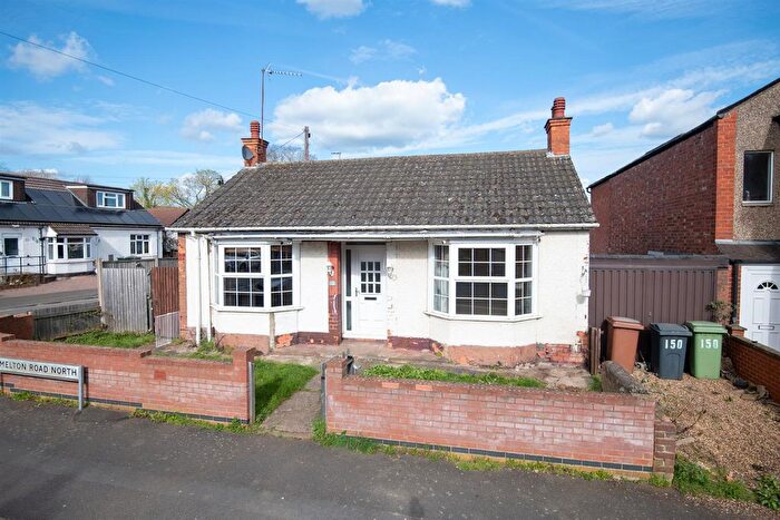 3 Bedroom Bungalow For Sale In Melton Road North, Wellingborough, NN8