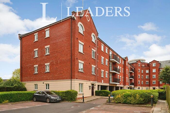 2 Bedroom Flat To Rent In Brookbank Close, Cheltenham, GL50