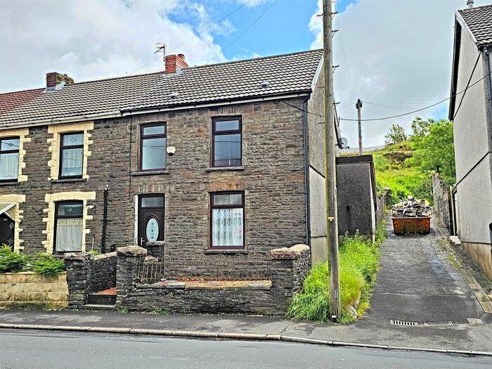 3 Bedroom End Of Terrace House To Rent In Trebanog Road, Porth, CF39