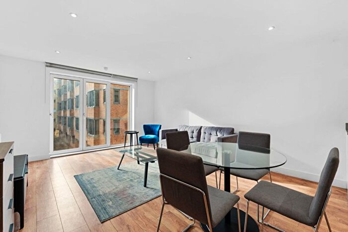 2 Bedroom Flat To Rent In Headstone Road, Harrow, HA1