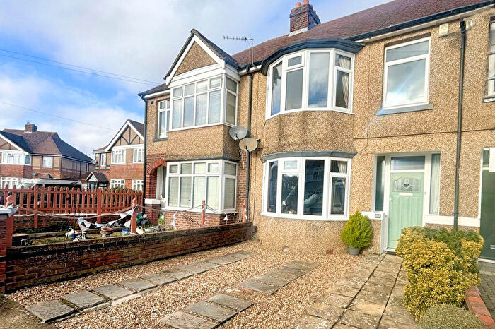 3 Bedroom Terraced House For Sale In Hastings Avenue, Gosport, PO12
