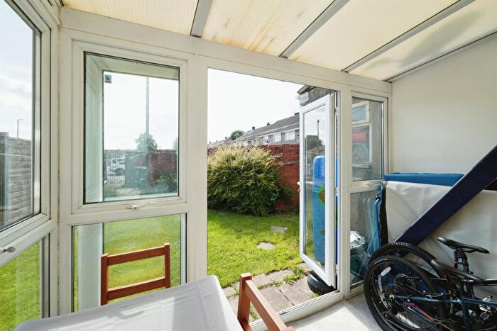 3 Bedroom End Of Terrace House For Sale In Blakeney Road, Patchway, Bristol, BS34