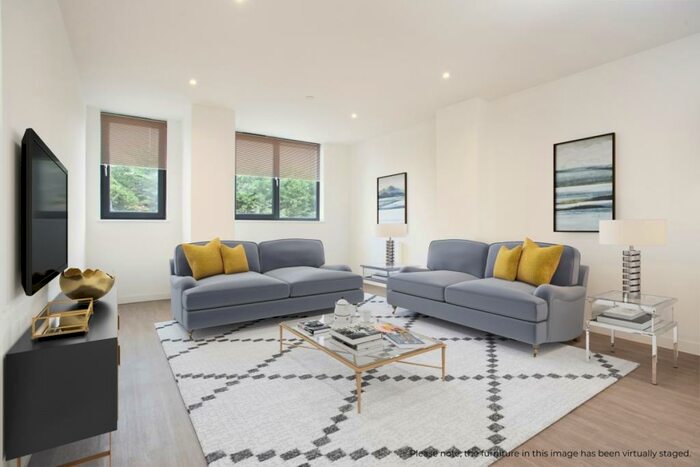 1 Bedroom Flat To Rent In High Road London, N20