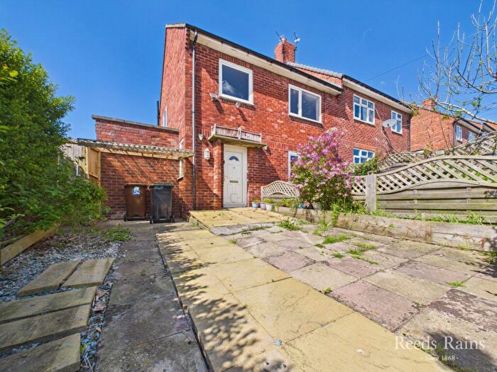 2 Bedroom Semi-Detached House For Sale In Lilac Gardens, Crook, Durham, DL15
