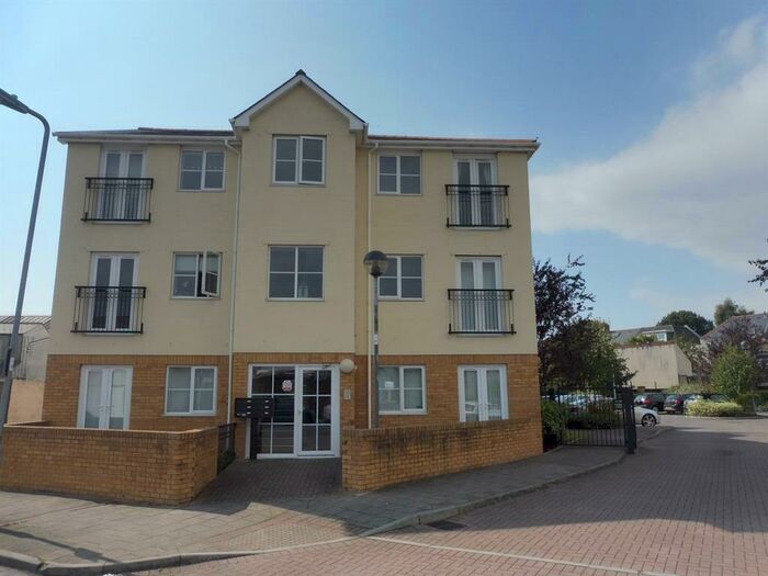 2 Bedroom Property To Rent In Richards Court, Richards Terrace, Cardiff, CF24