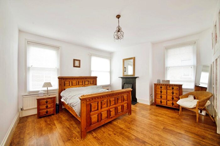 2 Bedroom Flat To Rent In West End Mansions, West End Lane, NW6