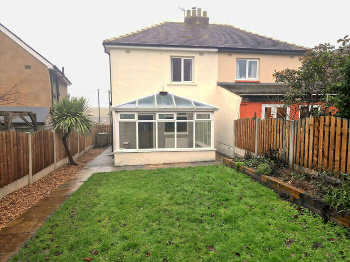 2 Bedroom House To Rent In Manor Gardens, Pool In Wharfedale, Otley, LS21