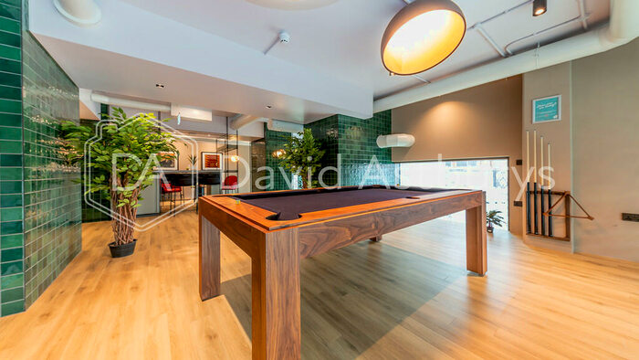 2 Bedroom Apartment To Rent In Seven Sisters Road, Tottenham, London, N15