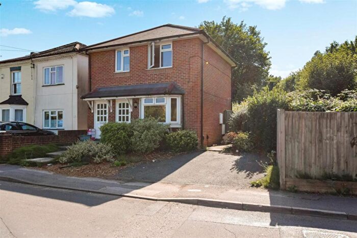 1 Bedroom Flat To Rent In Kent Road, Southampton, SO17