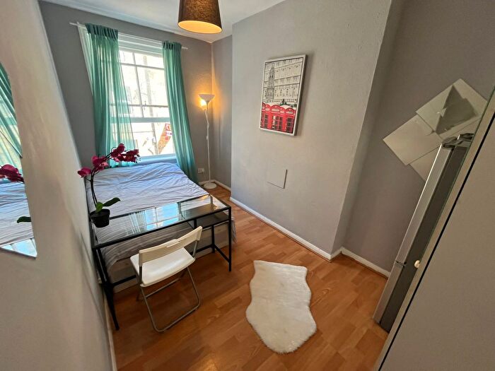 7 Bedroom Flat To Rent In Settles Street, London, E1