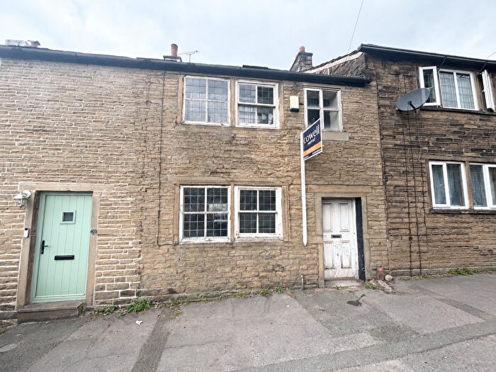 2 Bedroom Terraced House For Sale In Shawclough Road, Shawclough, Rochdale, OL12