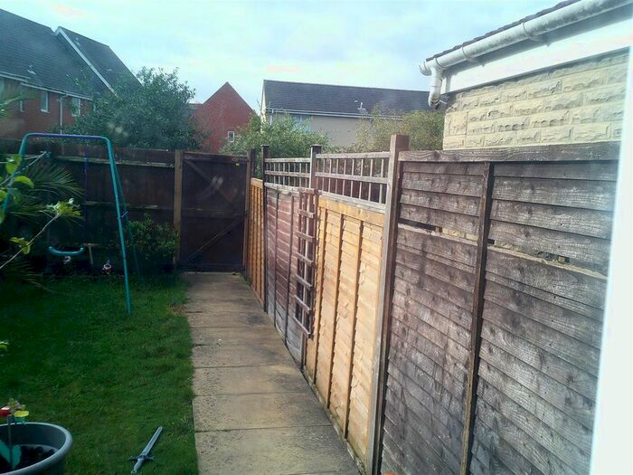 2 Bedroom Detached House To Rent In Castle View, Weston-Super-Mare, BS24