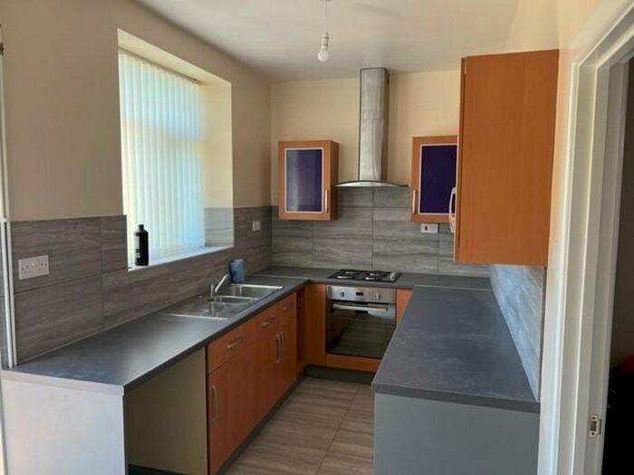 2 Bedroom House To Rent In Pleasant Street, Morriston, Swansea, SA6
