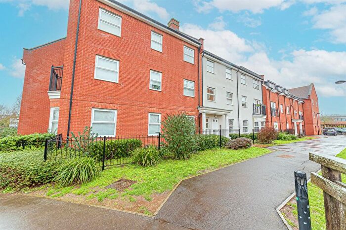 2 Bedroom Apartment To Rent In Wilmott House, Ashville Way, Wokingham, RG41
