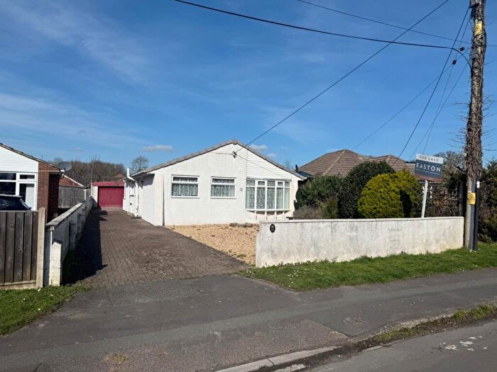 3 Bedroom Detached Bungalow For Sale In Southbourne Avenue, Holbury, Southampton, Hampshire, SO45