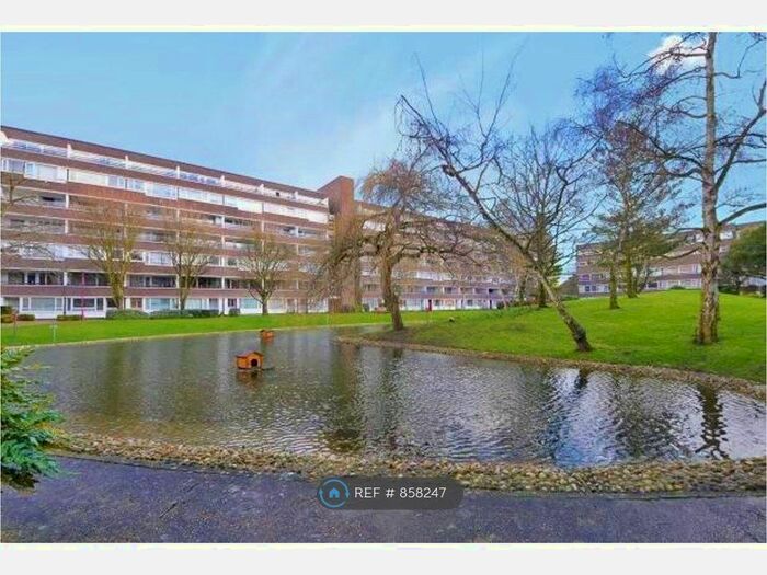 1 Bedroom Flat To Rent In Elgar Lodge, Bromley, BR2