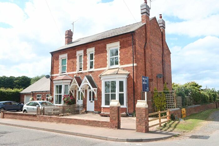 3 Bedroom Semi-Detached House To Rent In Station Road, Hartlebury, Kidderminster, DY11