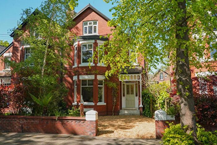 5 Bedroom Semi-Detached House For Sale In Chandos Road, Chorlton, M21