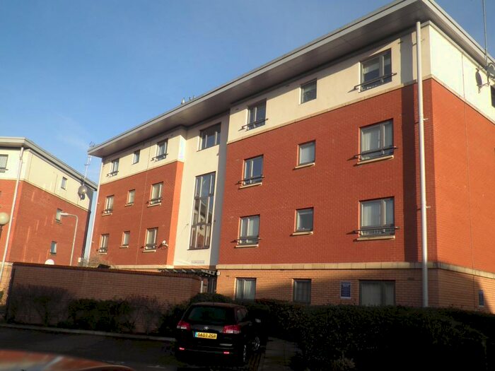 2 Bedroom Flat To Rent In West Cotton Close, Northampton, NN4