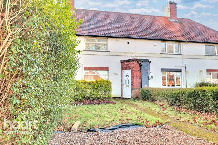 3 Bedroom Terraced House For Sale In Woodside Road, Lenton Abbey, NG9