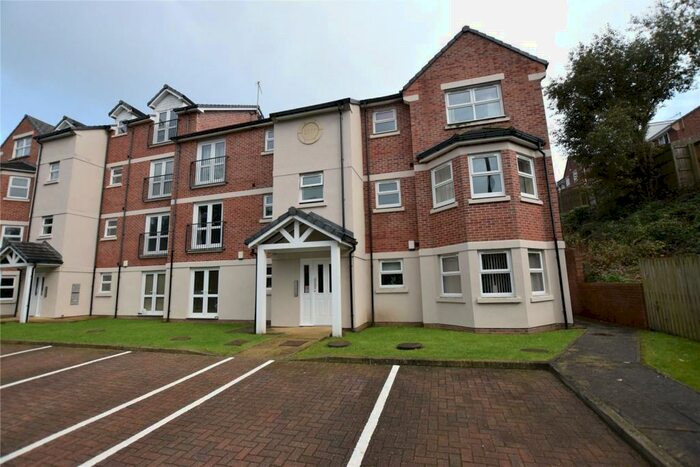 2 Bedroom Apartment To Rent In Farsley Beck Mews, Bramley, Leeds, West Yorkshire, LS13