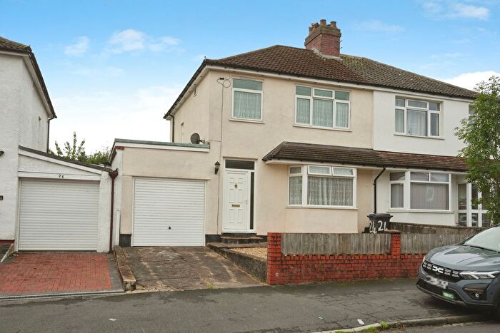 3 Bedroom Semi-Detached House For Sale In Rochester Road, Bristol, BS4