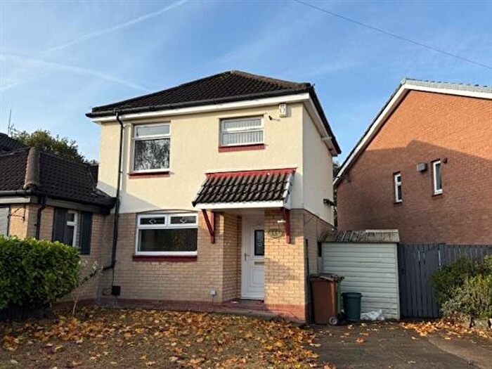 3 Bedroom Semi Detached House To Rent In Thornley Lane South, Manchester, SK5