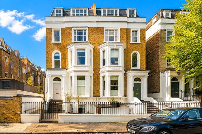 2 Bedroom Flat For Sale In Aldridge Road Villas, North Kensington, W11