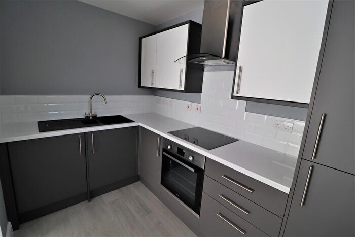 1 Bedroom Flat For Sale In Heol Gruffydd, Rhydyfelin, Pontypridd, CF37