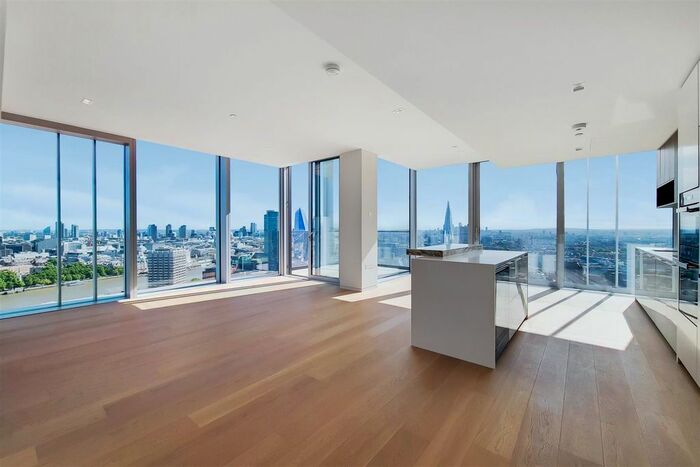 2 Bedroom Flat To Rent In Casson Square, London, SE1